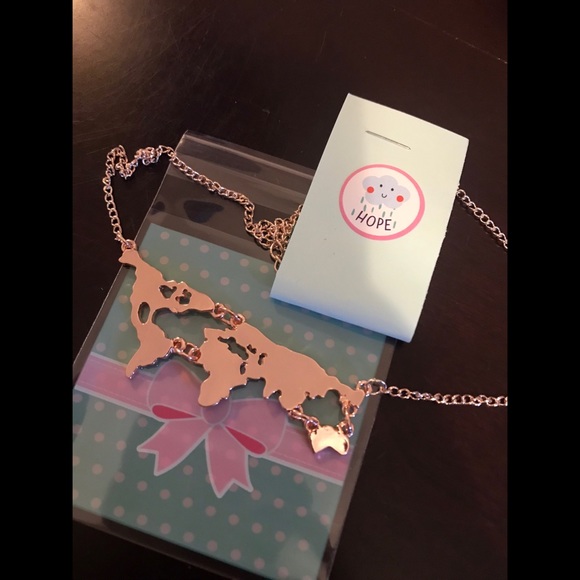 LAST CHANCE Travel World Map Golden Cable Chain - Picture 4 of 4